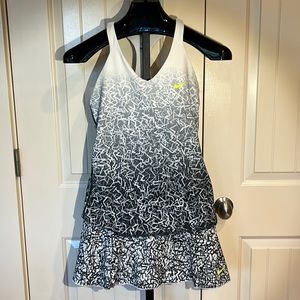Nike Victory Breathe Advantage Tennis Outfit Black White Ombré Print Medium